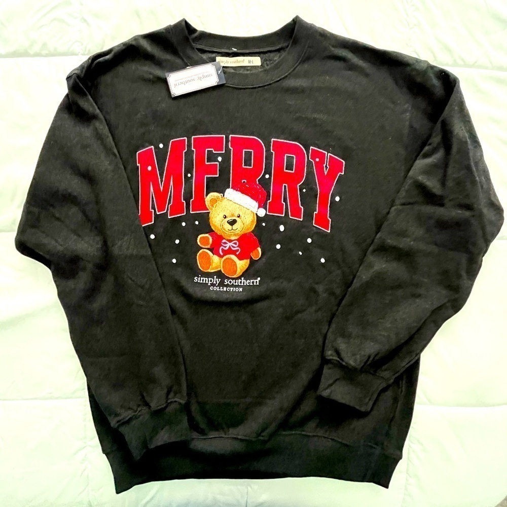 Simply Southern “Merry” Sweatshirt. Size M/Large. Black